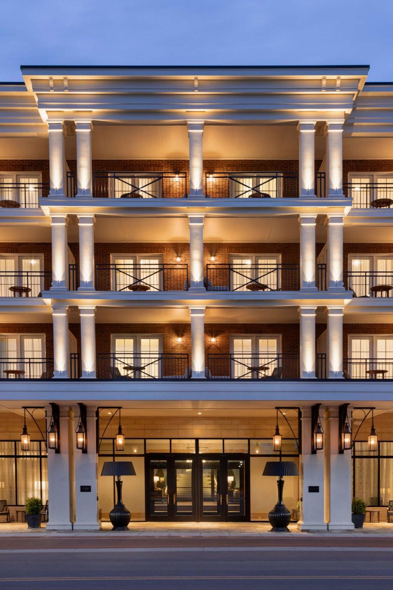 Отель The Harpeth Downtown Franklin, Curio Collection By Hilton Экстерьер фото